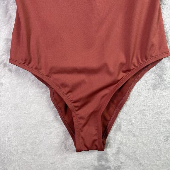 Nike Women's One Piece Swimsuit in Rust and Pink - Picture 6 of 12